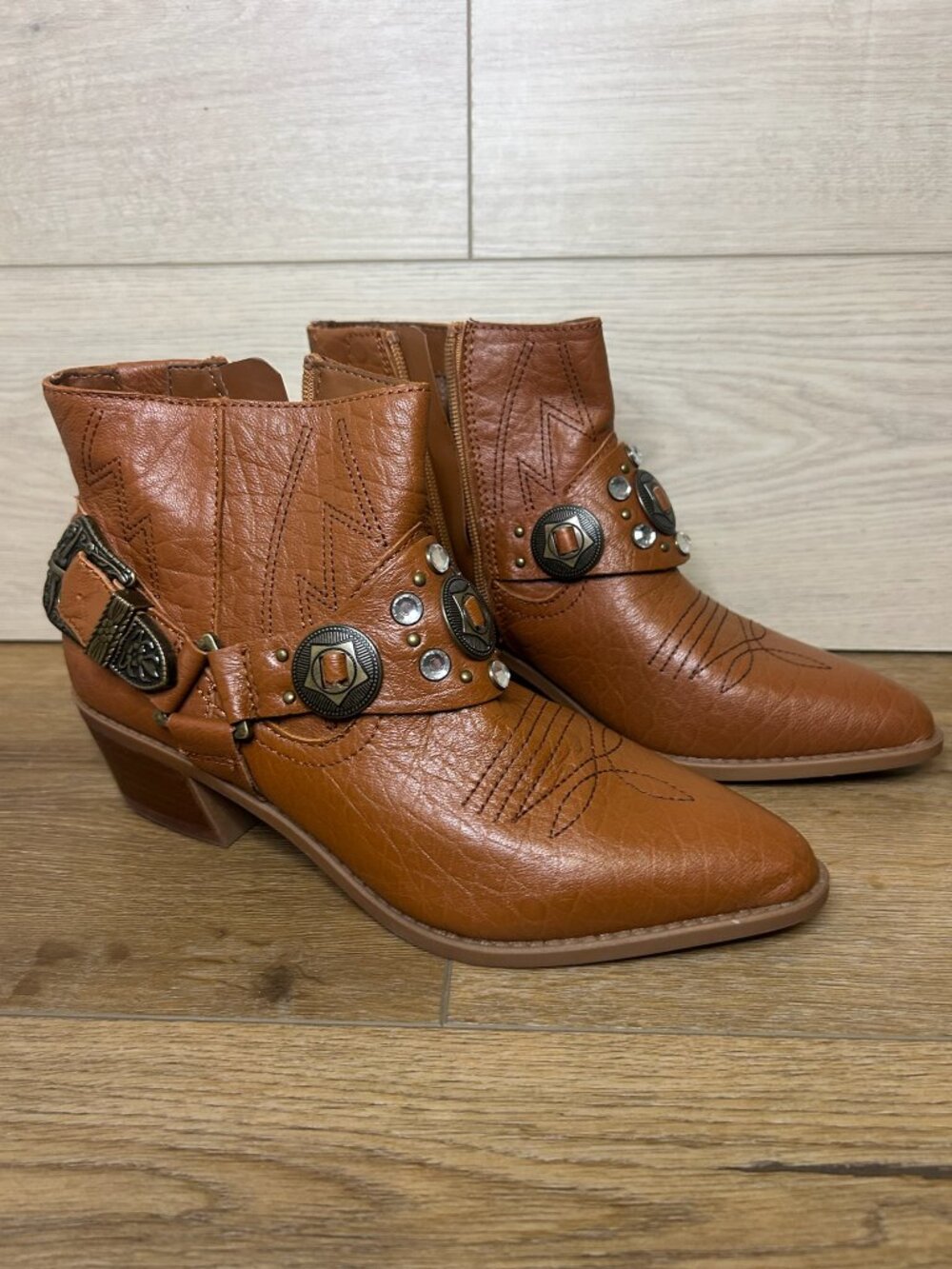 Carlos by Carlos Santana Marlene Western Leather Boot Cognac 7M